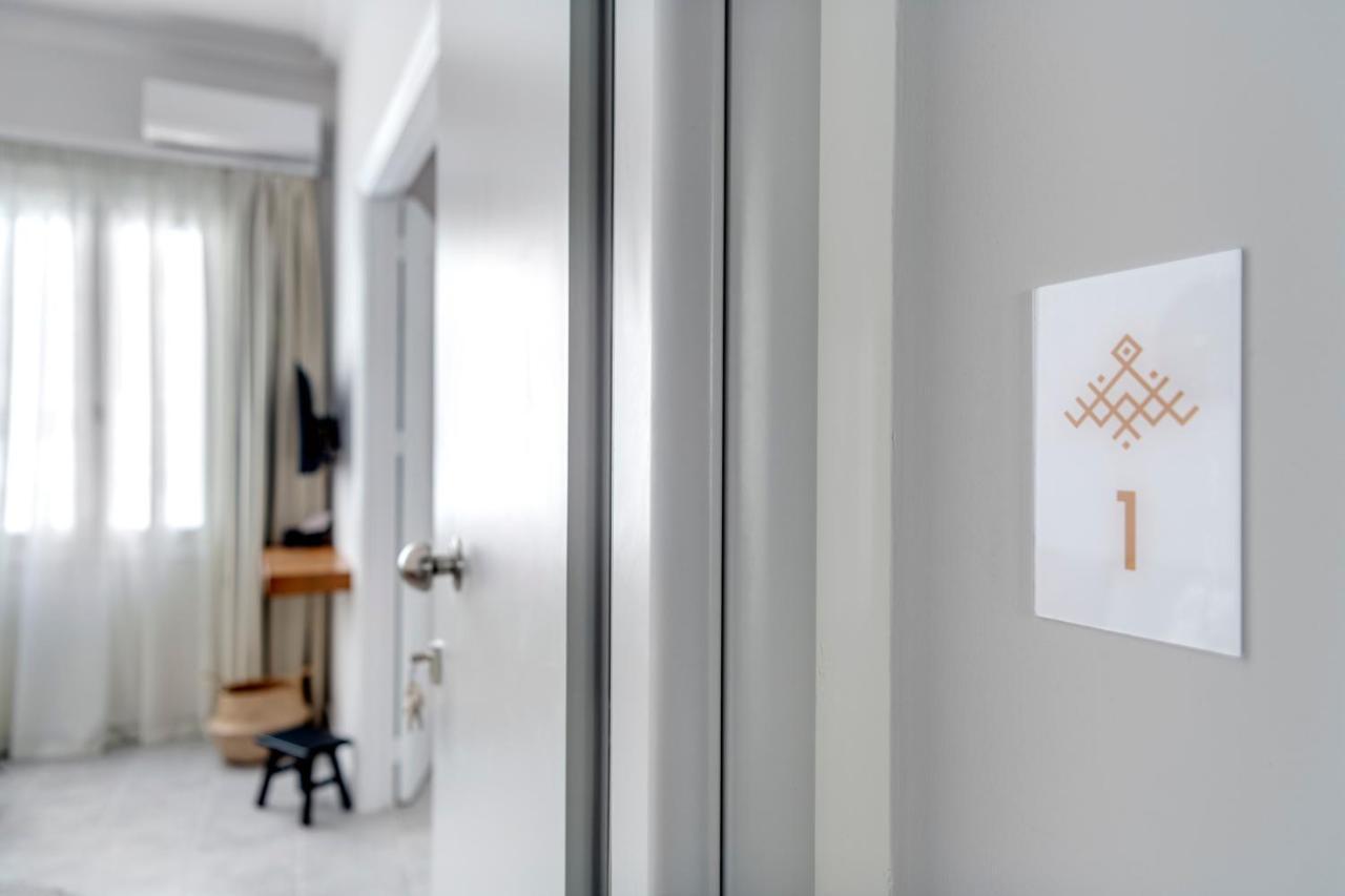 Nomadic Cozy Rooms Ermoupoli Exteriör bild
